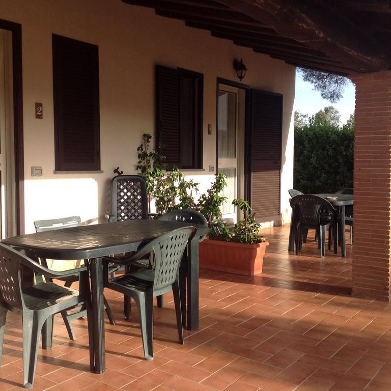 Agriturismo Belvedere Pescia Romana Exteriör bild
